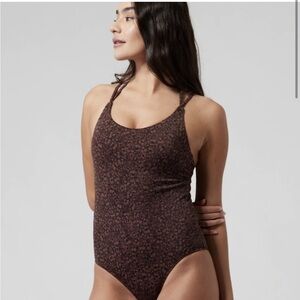 NWT Athleta Keyhole One Piece Swimsuit Camo Flora Decadent Chocolate XS